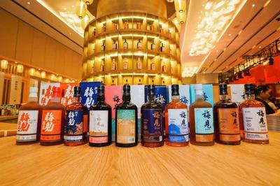 梅見(jiàn)年銷12億的秘密 藏在變化中的酒水菜單里